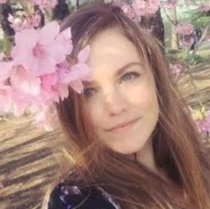 Meet your Posher, Catherine